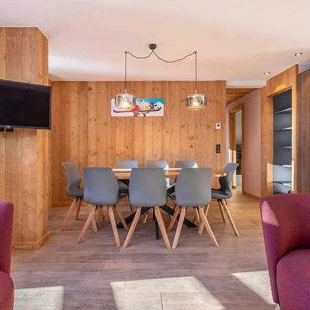 Prestigieux Avec Balcon, Wi-fi Et Services Inclus - Fr-1-314-205 Morzine
